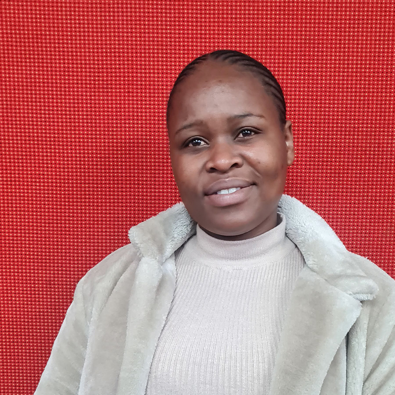 Ms Nombuyiselo Zandile Zulu - Grade 8